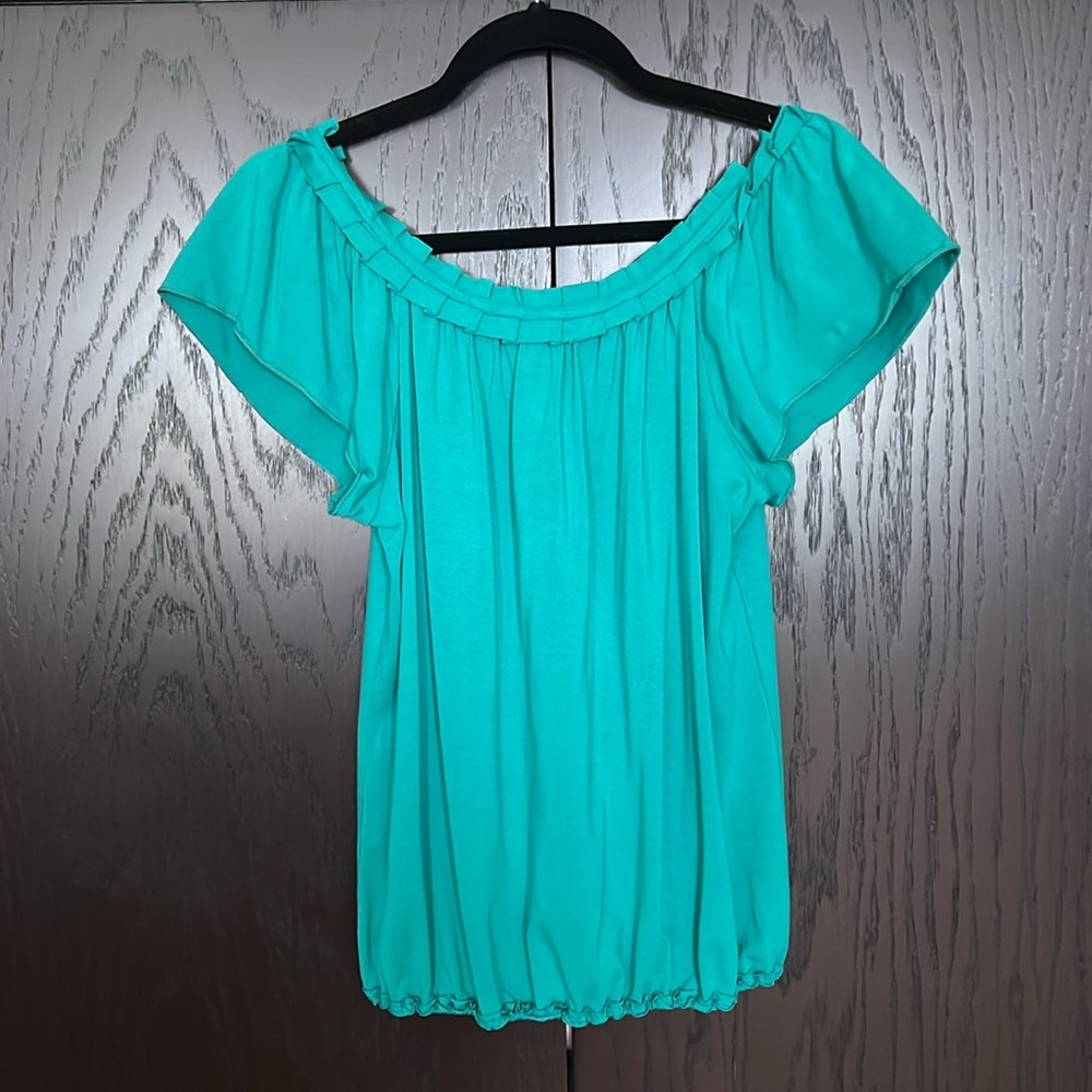 Max studio teal scoop neck top w/flutter sleeve & bubble hem sz M like new - Picture 2 of 6